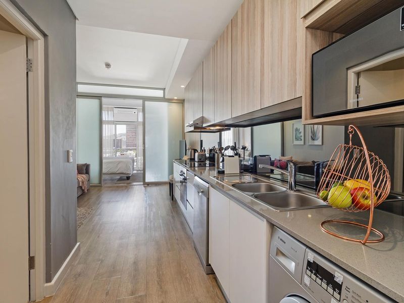 Ready for Airbnb - Apartment in Cape Town's City Centre - Photo 8