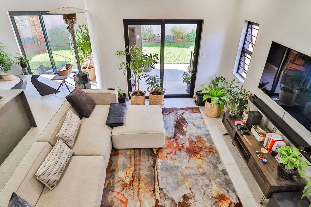 3 Bedroom 2 Bathroom home in The Baltimore Lifestyle Estate. - Photo 4