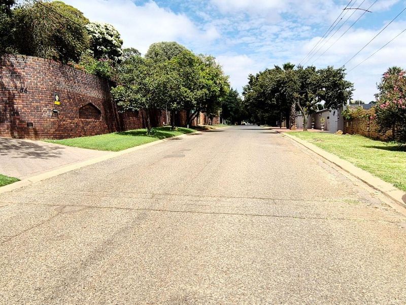 Residential or Commercial development - Photo 8