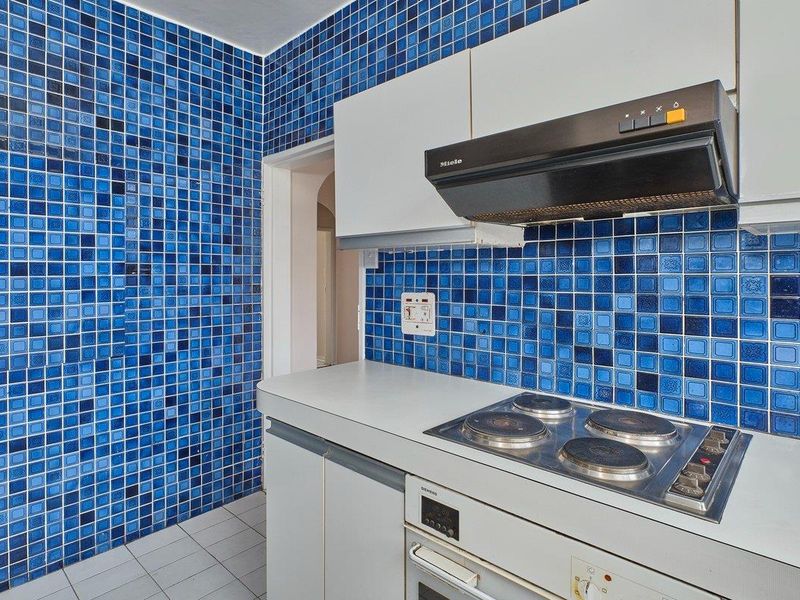 Empty & Urgent in Killarney Gardens. - Photo 5