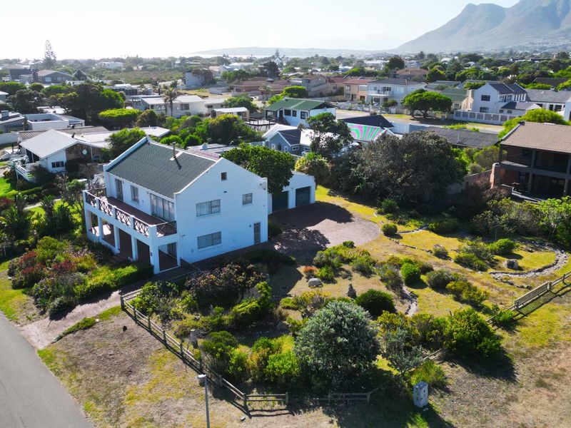 Rare Ocean Front Opportunity with Panoramic Mountain Vistas - Photo 9