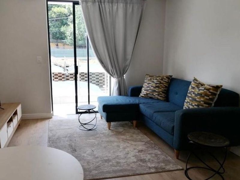 Stunning Unit In Brookfields Golf Estate - Photo 4