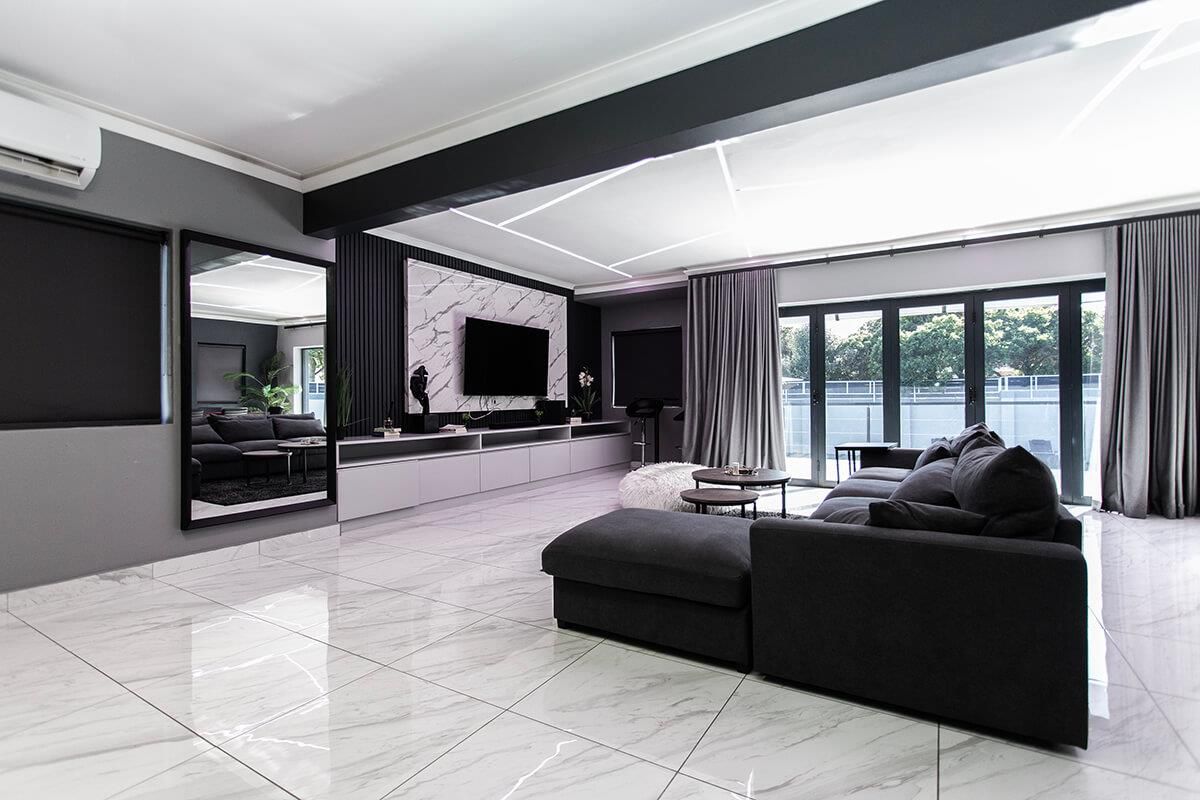 Prime Investment Meets Luxury Lifestyle - Photo 5