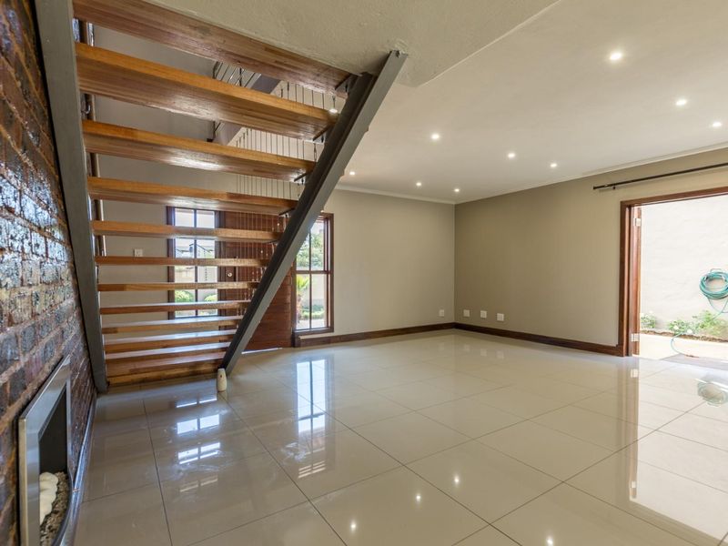2 BEDROOM HOUSE TO RENT IN DAINFERN - Photo 2
