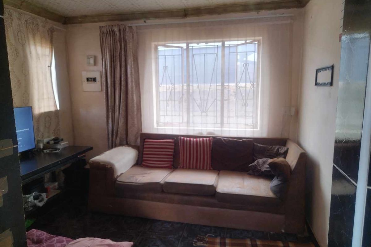 3 bedrooms house for sale in Soshanguve XX - Photo 5