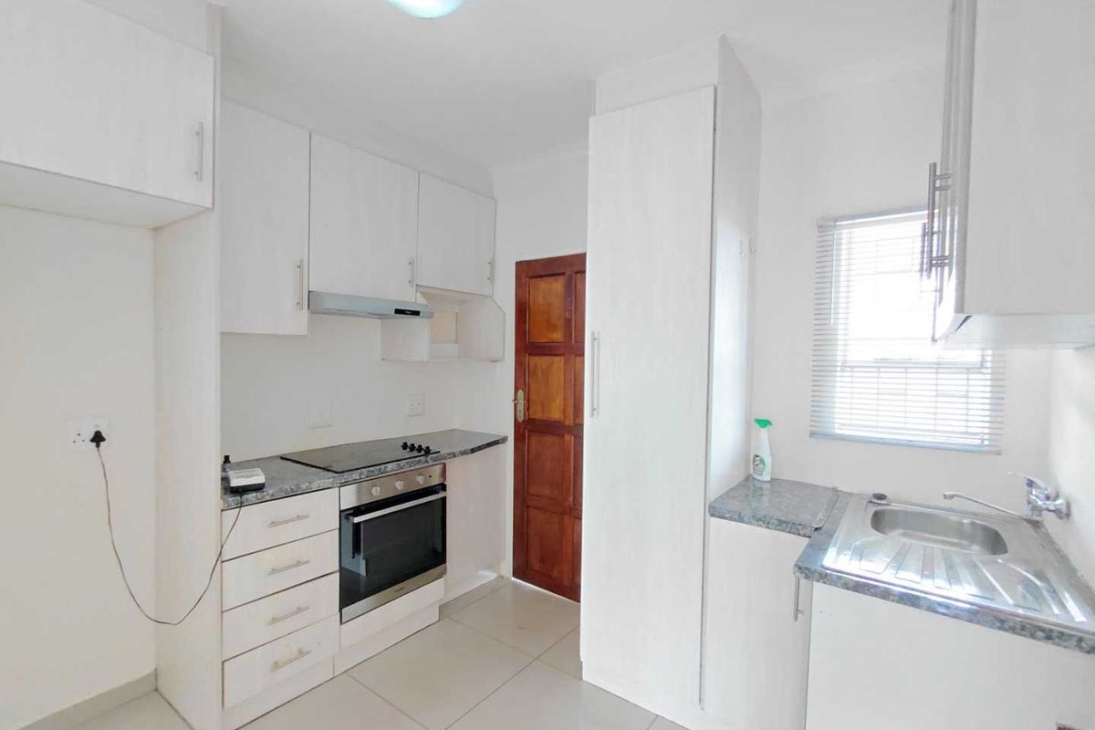 3-Bedroom 1 Bath Home in Witpoortjie - Photo 2