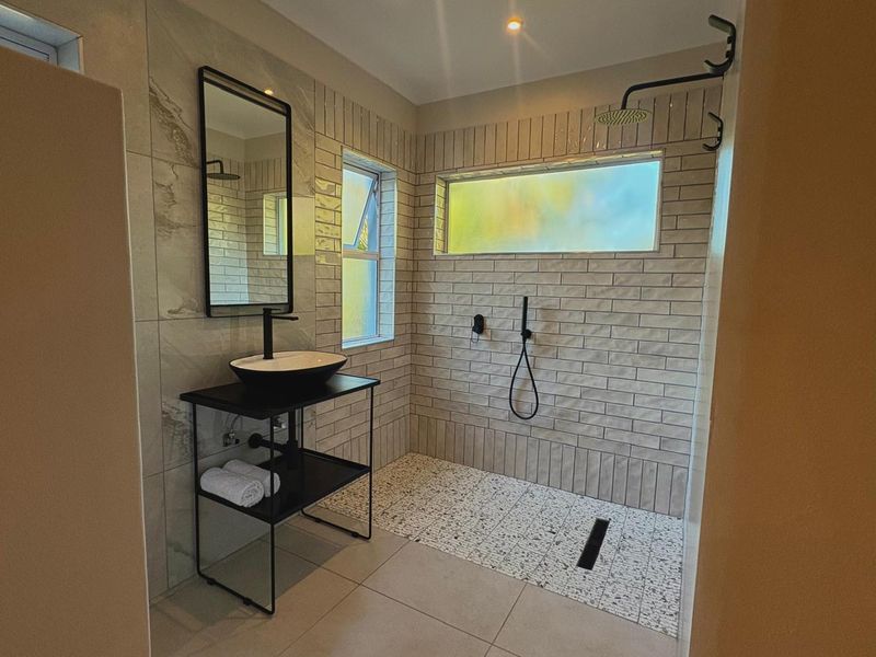 Hendra - Modern , Furnished Cottage in La Lucia - Photo 10