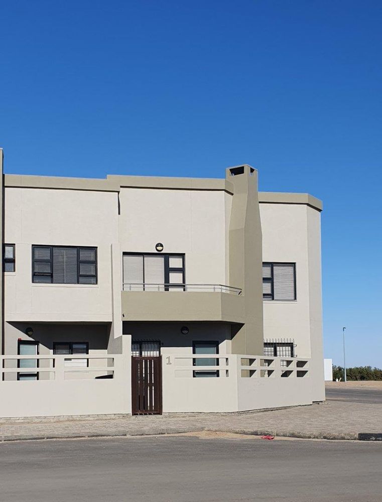 Duplex Unit with separate entrance.