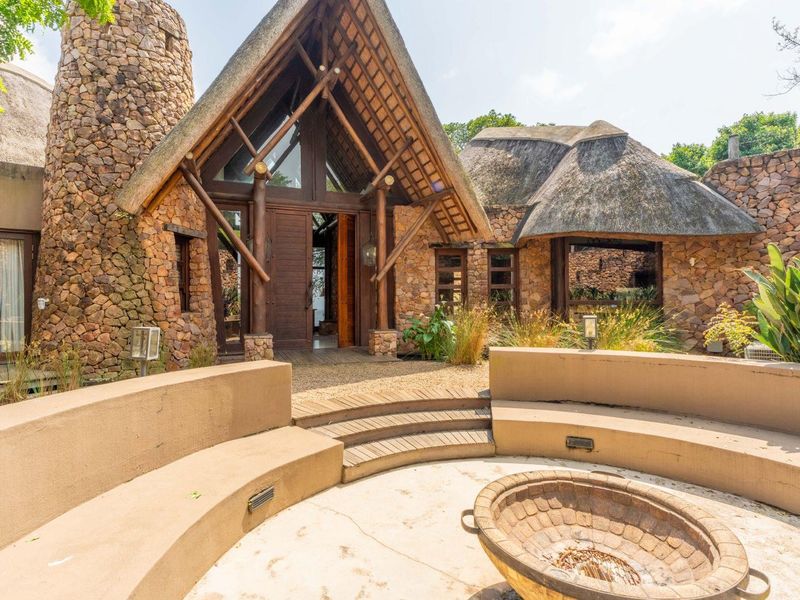 Exclusive 3-Bedroom Luxury Home in Phezulu Safari Estate - Photo 8