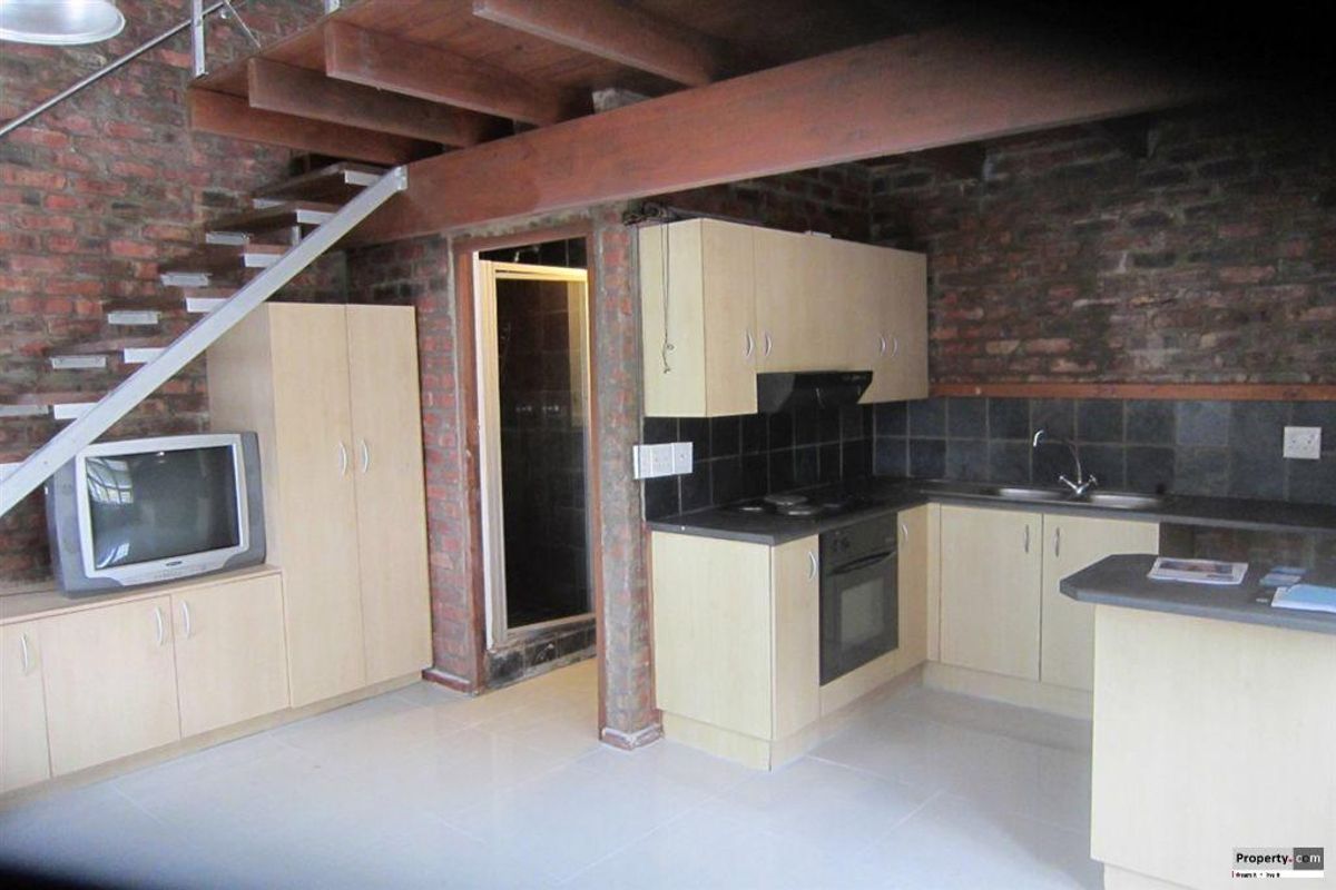 LOFT Apartment in SOUTH END - Photo 4