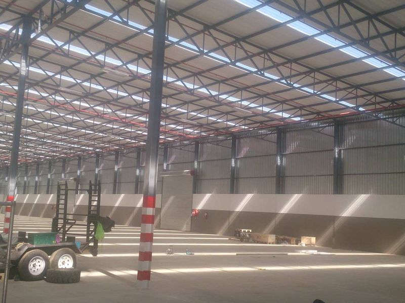 Showroom, Offices & Warehouses A-Grade Building For Sale - Photo 2