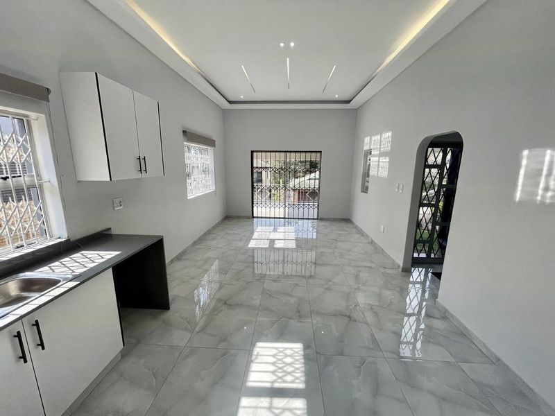 Hendra - Spacious Newly Renovated Home – Ideal for an Extended Family - Photo 3