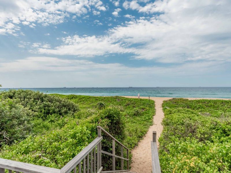 HENDRA - BEAUTIFUL JUST RENOVATED 4 BEDROOM DUPLEX WITH DIRECT ACCESS TO THE BEACH - Photo 2