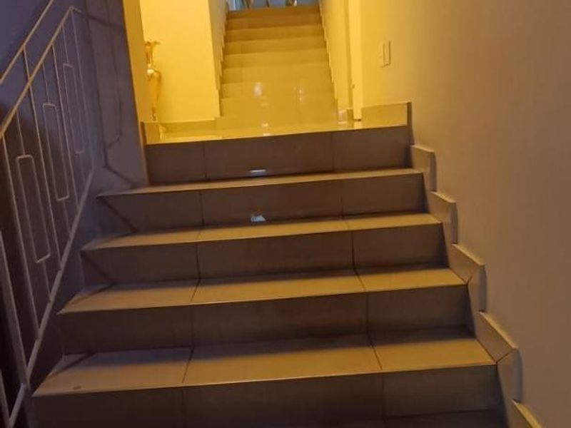 5 Bedroom House for sale in Silverglen - Photo 10