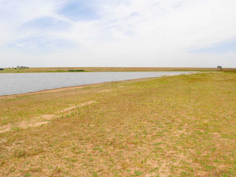 Lovely off the grid Vaaldam property (Offers welcome) - Photo 5