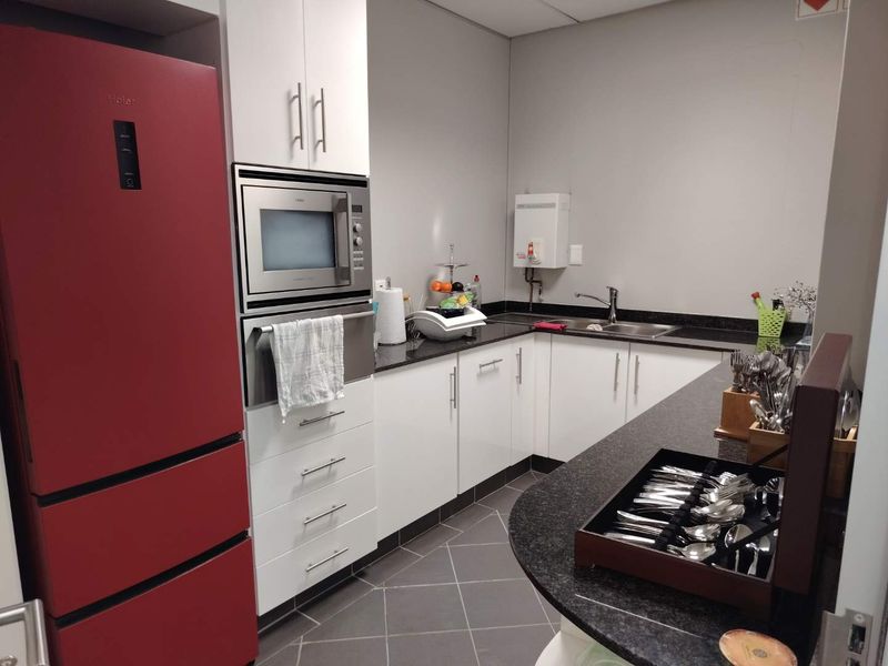 Prime 512 sqm Office Space for Sale in Brooke Office Park - Photo 7