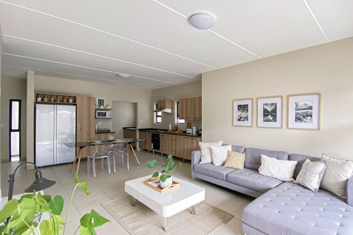 Modern Apartment in Secure Edenburg Complex - Photo 4