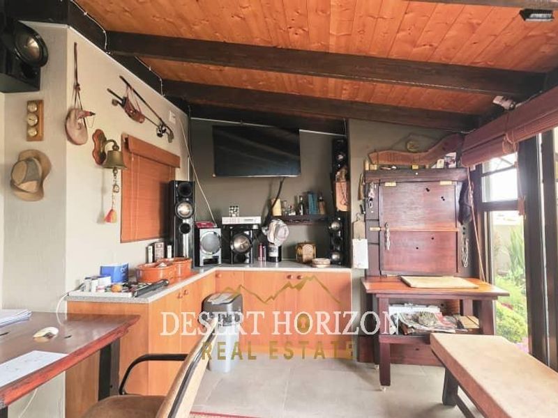 Swakopmund , Ocean View | Potential Property for Sale – Ideal Family Home with Separate Flat - Photo 2