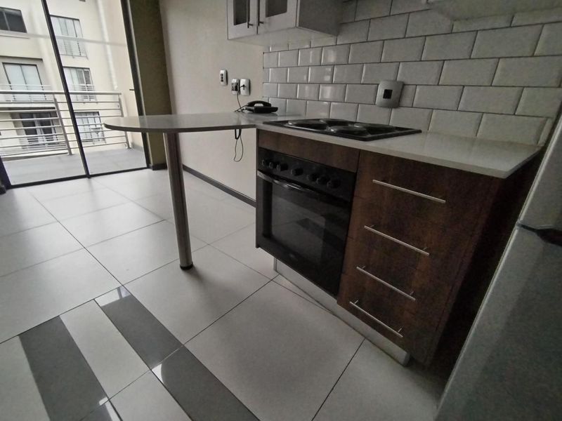 Duncan Court Luxury Student unit - Photo 5