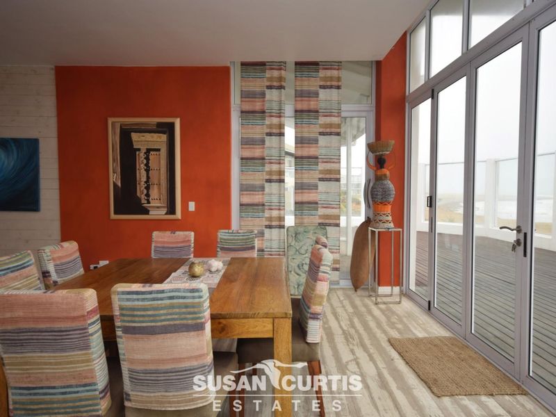 10 BEDROOM GUEST HOUSE FOR SALE IN VOGELSTRAND - Photo 3