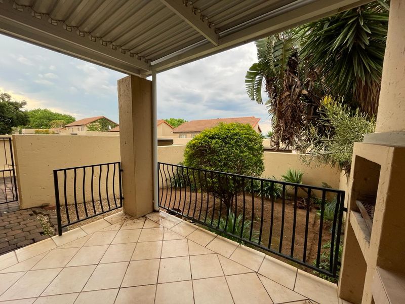 3 bedroom duplex in Mount Grace - Photo 3