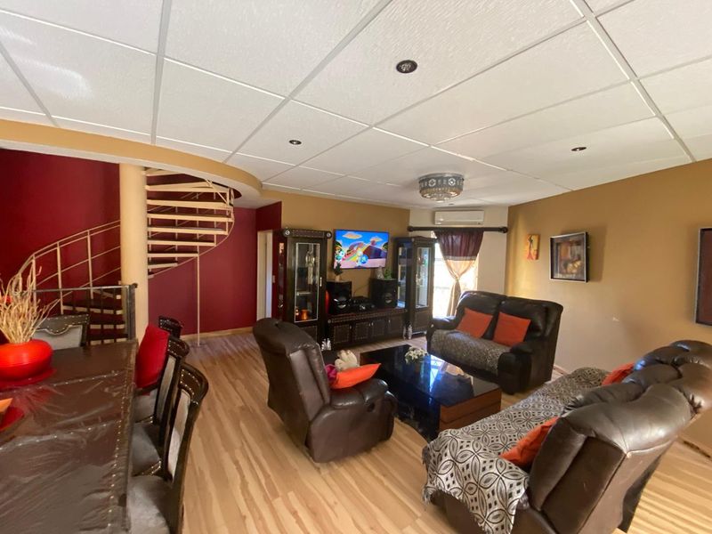 House for sale - Dorado Park - Photo 2