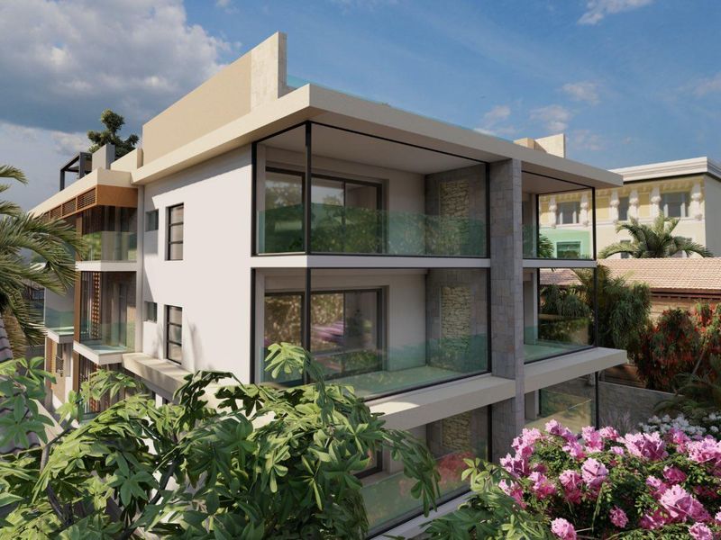 BEACHFRONT LIVING AT ITS FINEST. - Photo 3