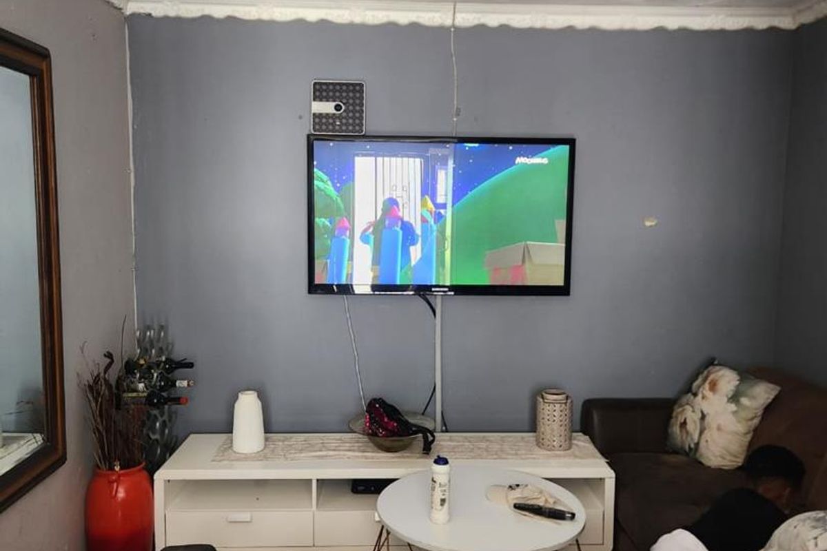 3 Bedroom house for sale in Phoenix, Milnerton - Photo 3