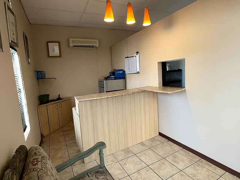 Rare 2-in-1 Office Opportunity in Westdene!!! - Photo 3
