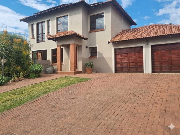 Property #2501070, House For Sale in Olympus AH