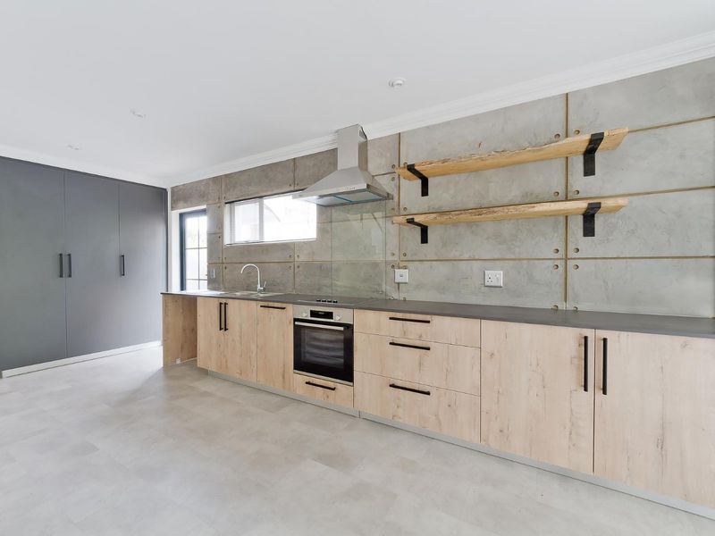 FOR THE SMALLER FAMILY - Photo 5