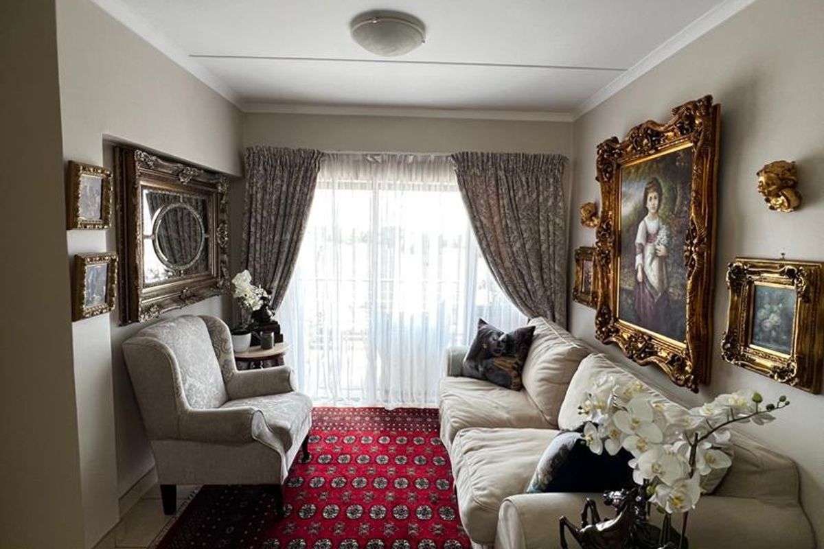 Retire in beautiful 2-bedroom apartment - Photo 4