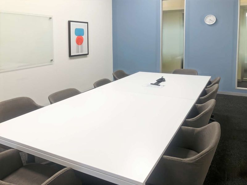 Book open plan office space for businesses of all sizes in HQ The Village Mall. - Photo 6