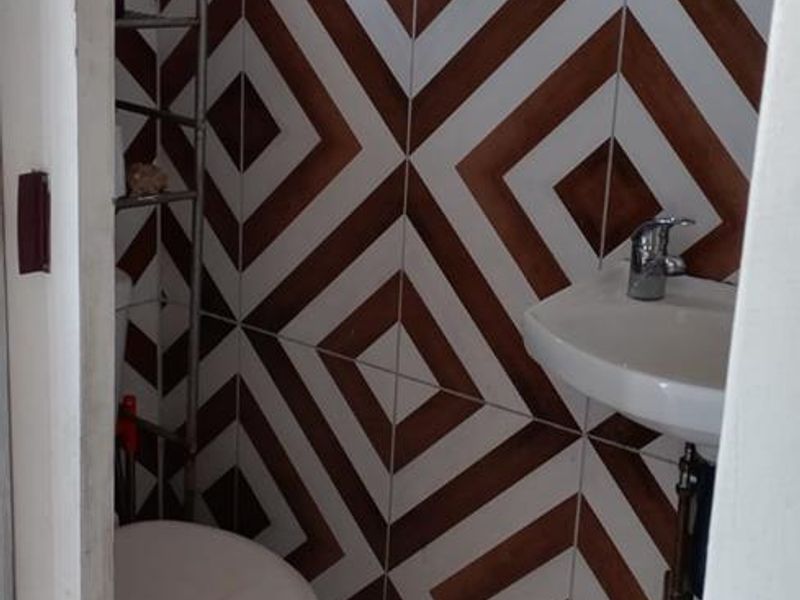 Perfect for business or investment - Photo 7