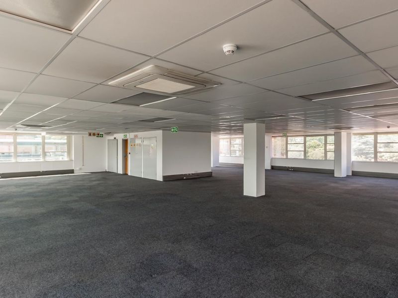 Commercial Property to Rent in Blackheath - Photo 7