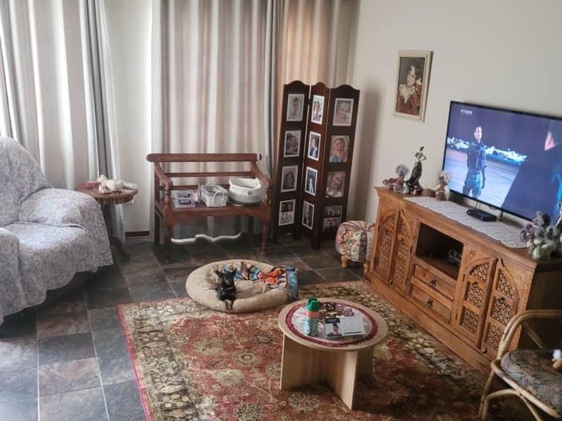 **FOR SALE - KLEINE PALACE, KLEINE KUPPE** - Photo 3