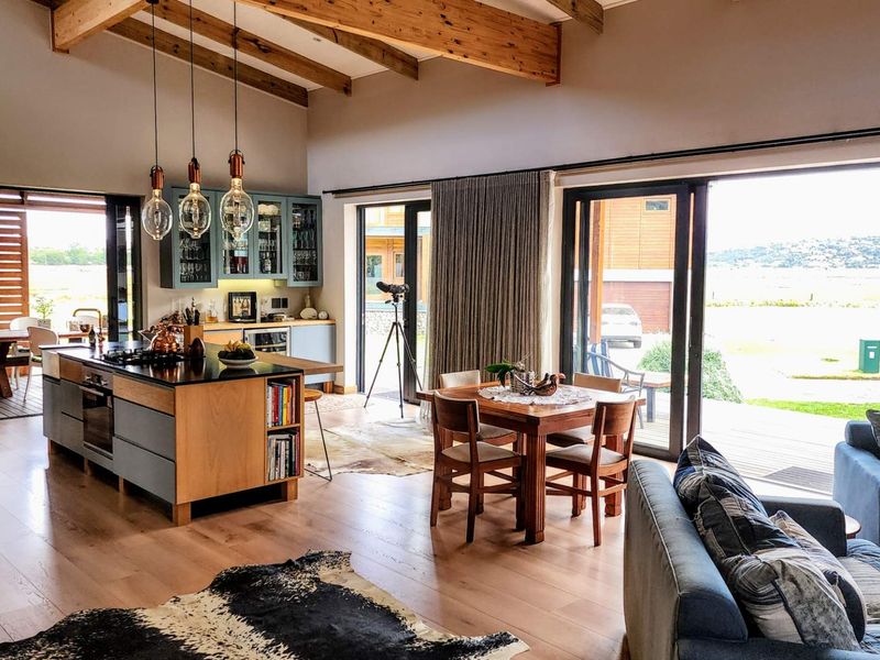 Serene, Safe and Tranquil Lagoon Living in an Exclusive Eco Estate - Photo 7