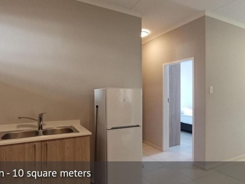 Apartment In Midridge Park - Photo 3