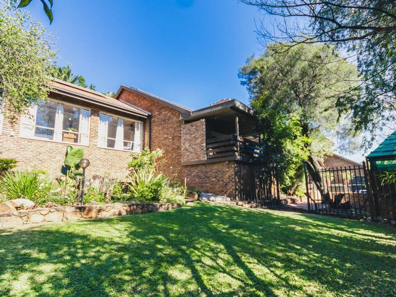 This is property is meant for someone special! - Photo 6