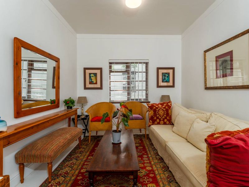 Stunning sea and mountain view apartment For Sale - Photo 3