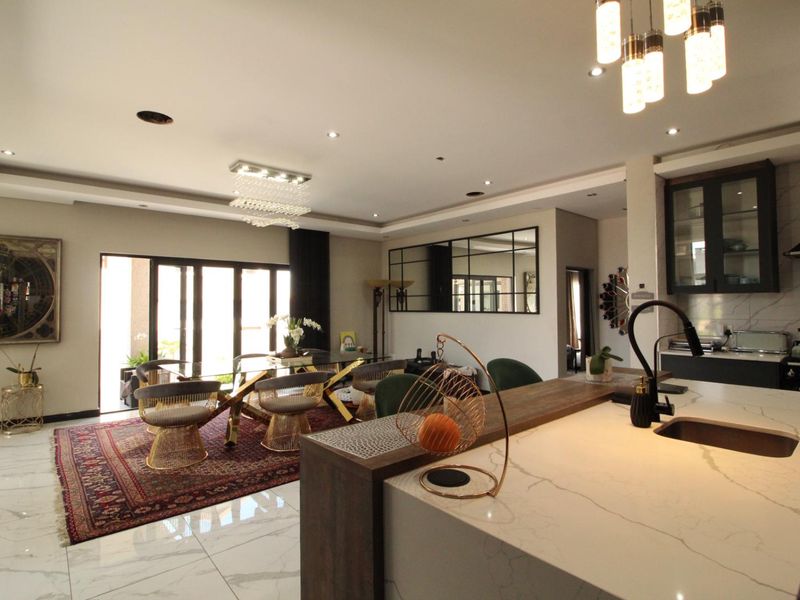 4 Bedroom Modern Home with Exceptional Finishes for sale in Blue Valley Golf Estate - Photo 8