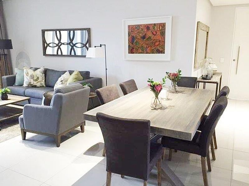 STUNNING EXECUTIVE FURNISHED 2 BED APARTMENT SANDOWN - Photo 3