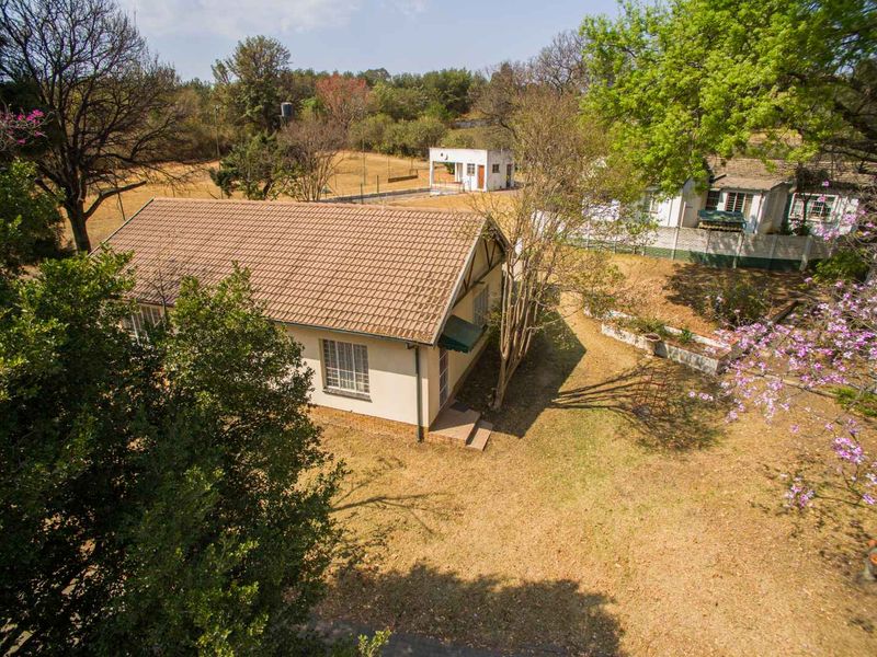 Development Land or Storage Garages with Residential Rental Opportunity - Photo 8