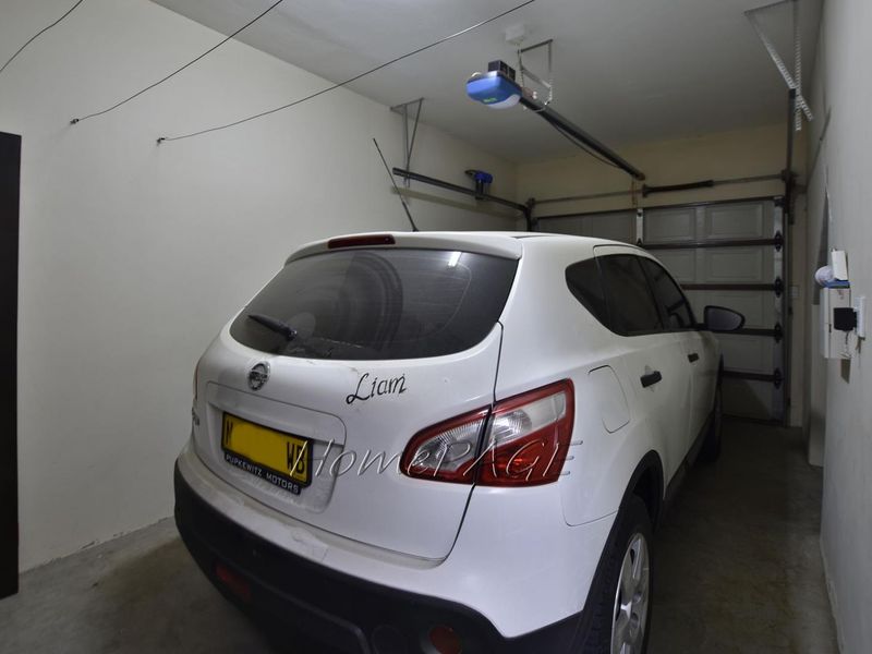 Hermes, Walvis Bay:  Very neat 3 Bedr Townhouse for sale - Photo 8