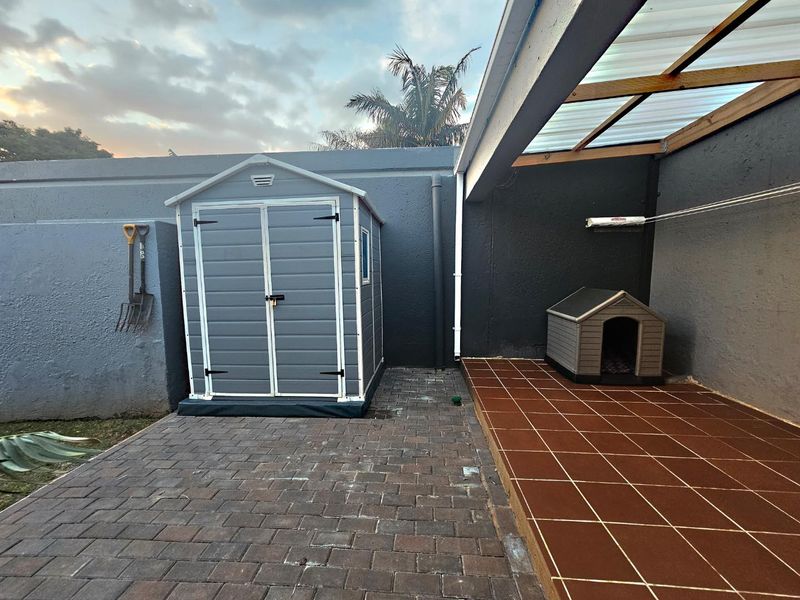Tranquil Living with Modern Comfort awaits you in Radiokop - Photo 6