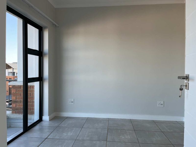 EXCLUSIVE MANDATE..Priced to Sell. Distant Seaviews , Ballito Hills Lifestyle Estate - Photo 9
