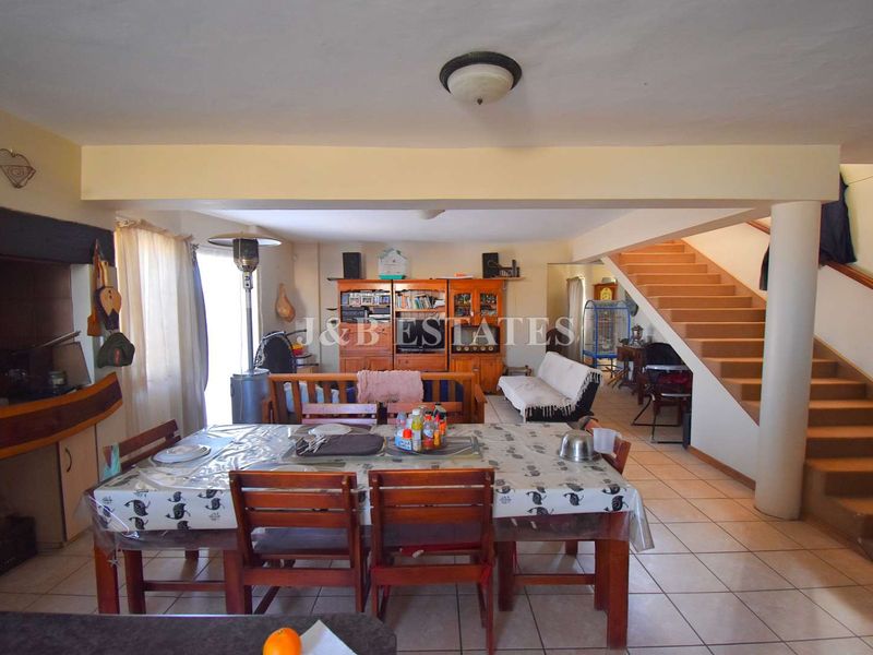 Double-Storey Family House - Photo 3