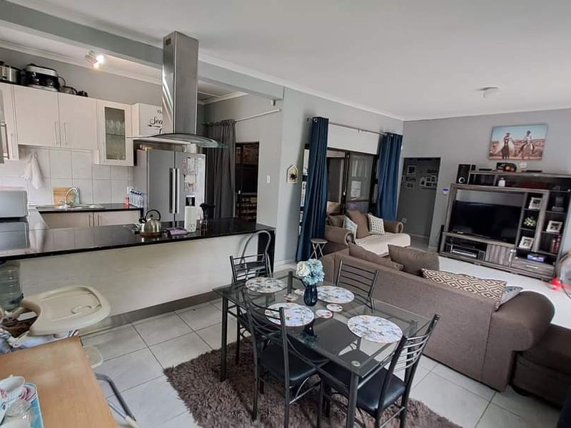 Immaculate & well positioned property close to Okahandja CBD. - Photo 3