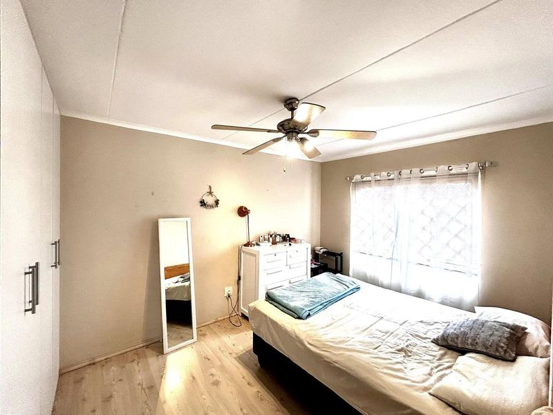 3 Bedroom Townhouse For Sale in Avis - Photo 6