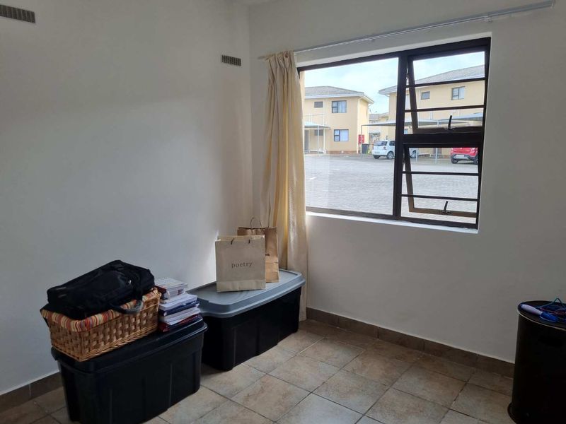 Charming apartment in well -maintained complex in the hart of Gonubie. - Photo 10